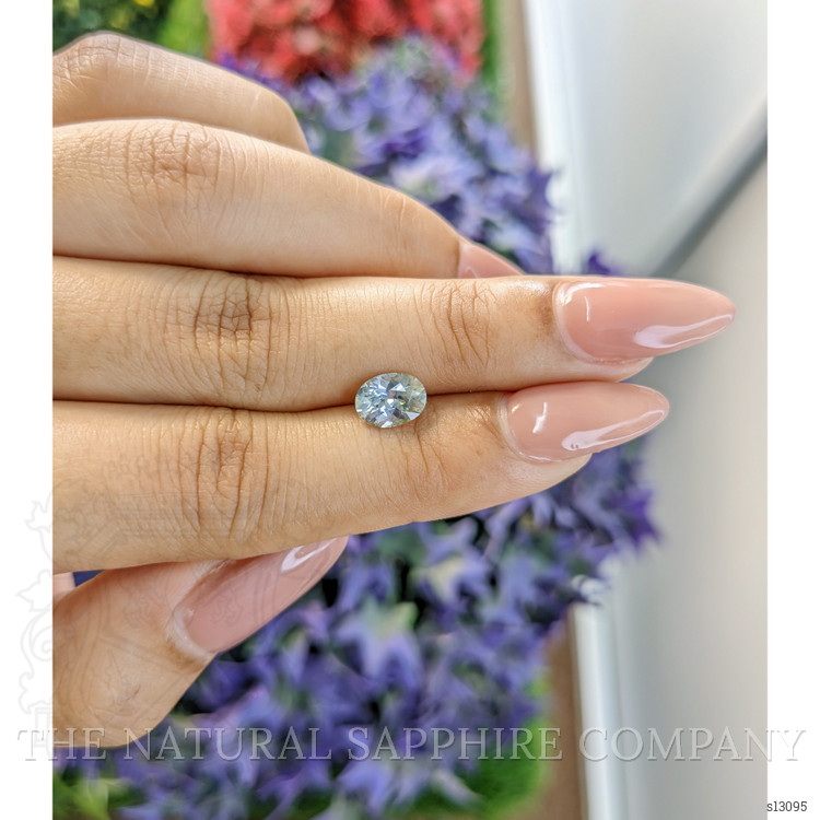 1.38 Ct. Bi Color Sapphire from Ceylon (Sri Lanka)