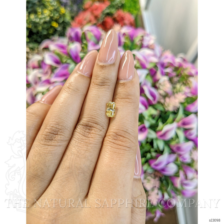 1.29 Ct. Yellow Sapphire from Ceylon (Sri Lanka)
