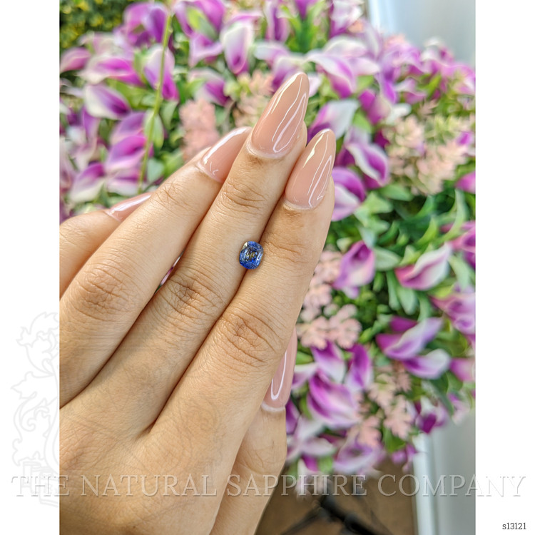 0.98 Ct. Bi Color Sapphire from Ceylon (Sri Lanka)