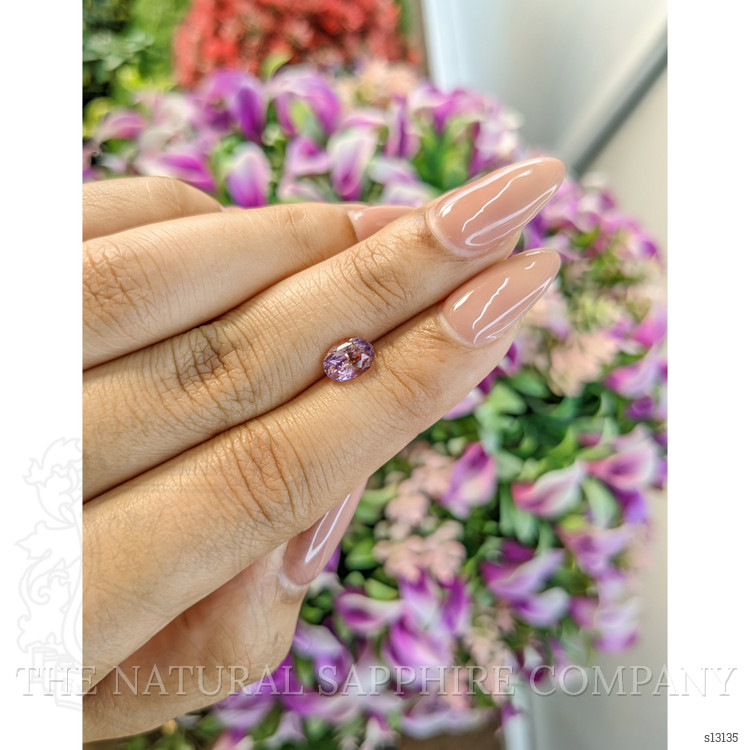 1.57 Ct. Bi Color Sapphire from Ceylon (Sri Lanka)