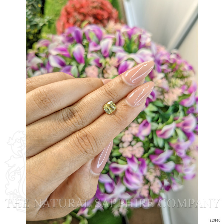 1.47 Ct. Bi Color Sapphire from Ceylon (Sri Lanka)