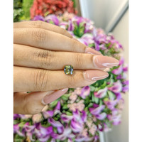 1.86 Ct. Bi Color Sapphire from Ceylon (Sri Lanka) Life Style