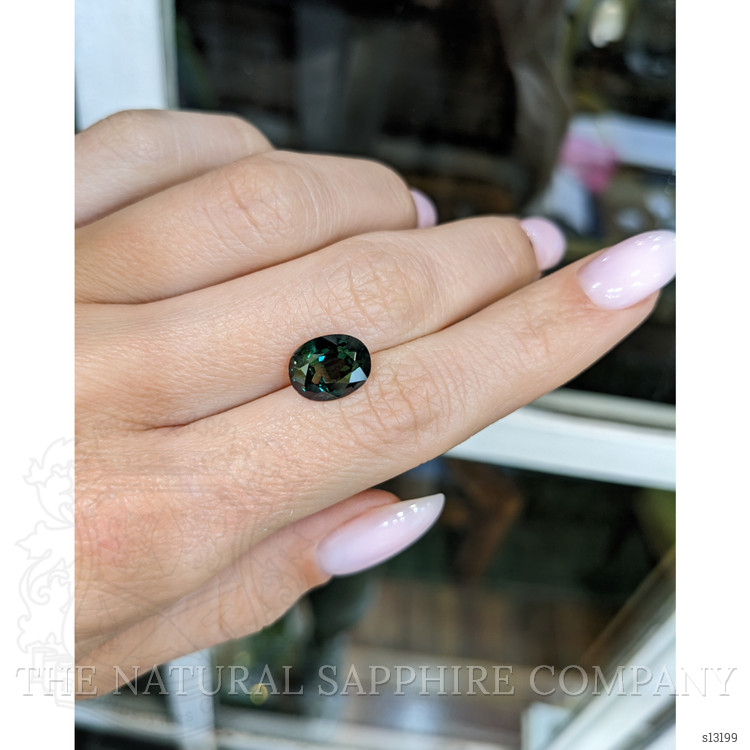 3.88 Ct. Bluish Green Sapphire from Ceylon (Sri Lanka)