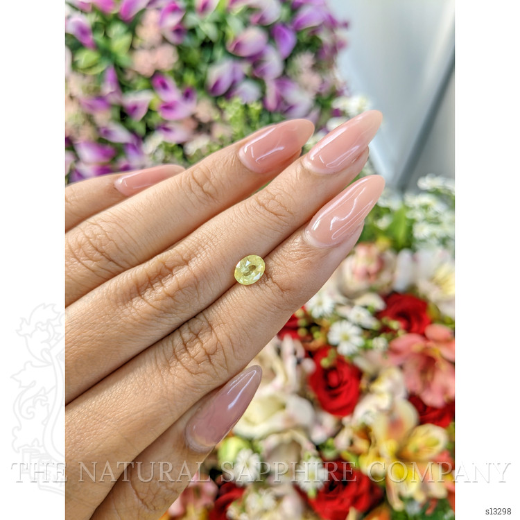 0.99 Ct. Yellow Sapphire from Ceylon (Sri Lanka)