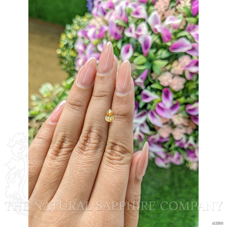 0.88 Ct. Peach Sapphire from Ceylon (Sri Lanka)