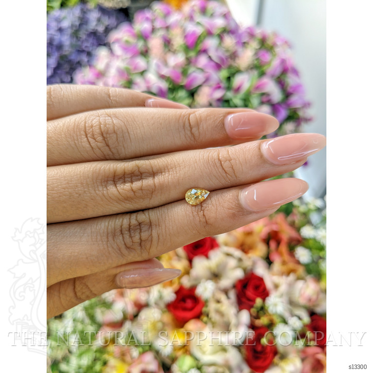 0.88 Ct. Peach Sapphire from Ceylon (Sri Lanka)