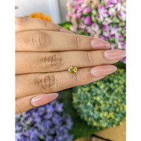 0.85 Ct. Bi Color Sapphire from Ceylon (Sri Lanka) Life Style