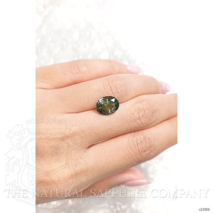 5.54 Ct. Color Change Sapphire from East Africa