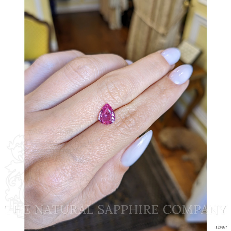 1.75 Ct. Pink Sapphire from Ceylon (Sri Lanka)