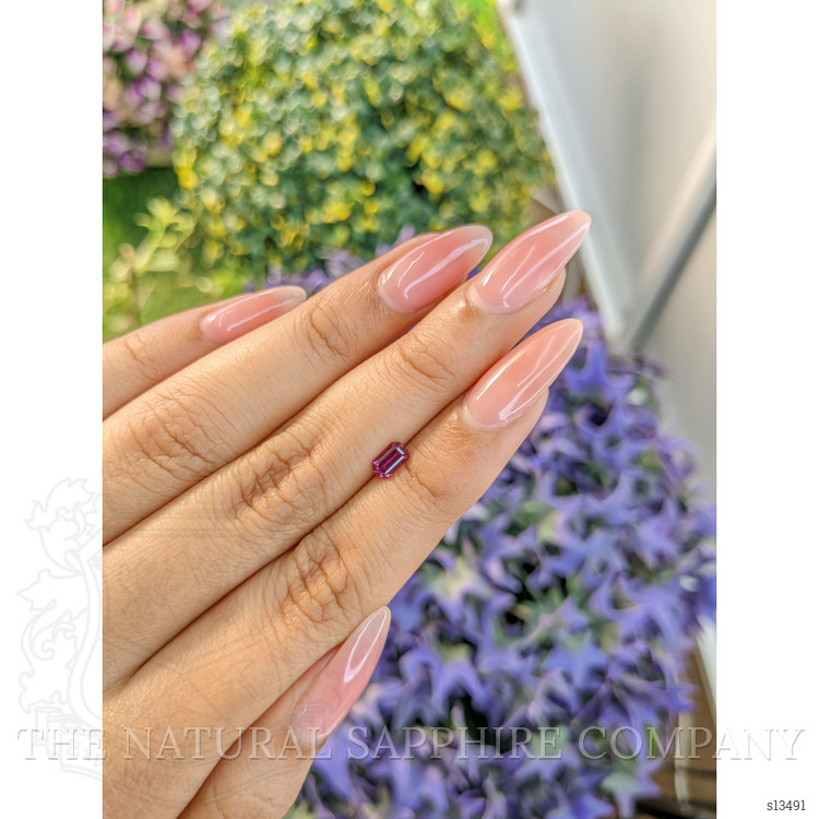 0.55 Ct. Pink Sapphire from Ceylon (Sri Lanka)