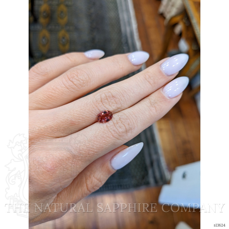 1.52 Ct. Padparadscha Sapphire from Ceylon (Sri Lanka)