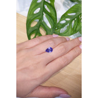 3.13 Ct. Blue Sapphire from Ceylon (Sri Lanka) Life Style