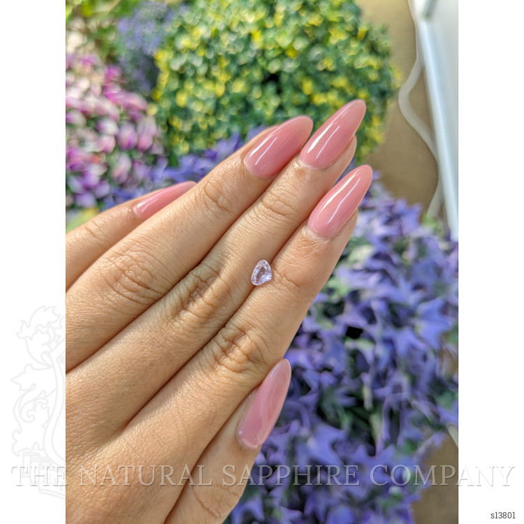 0.77 Ct. Pink Sapphire from Ceylon (Sri Lanka)