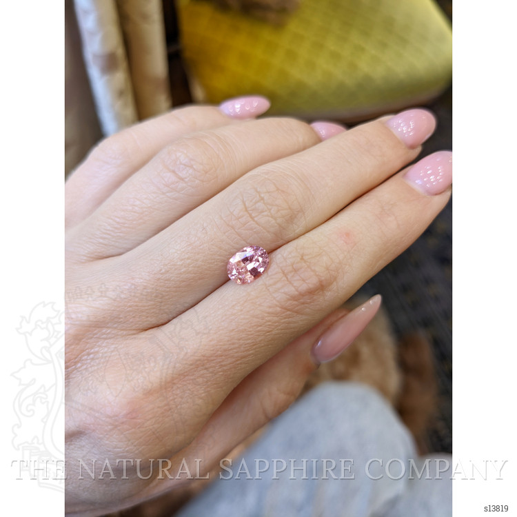 1.44 Ct. Pink Sapphire from Ceylon (Sri Lanka)
