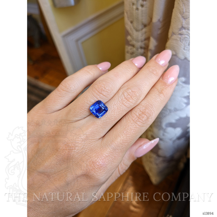 4.58 Ct. Blue Sapphire from Ceylon (Sri Lanka)