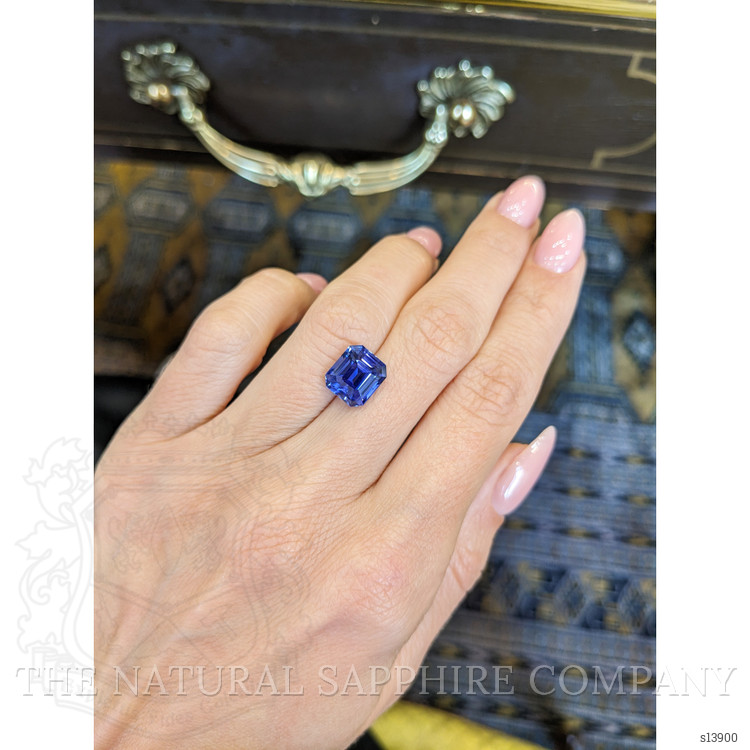 5.07 Ct. Blue Sapphire from Ceylon (Sri Lanka)