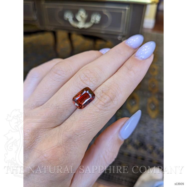5.07 Ct. Reddish Orange Sapphire from Ceylon (Sri Lanka)