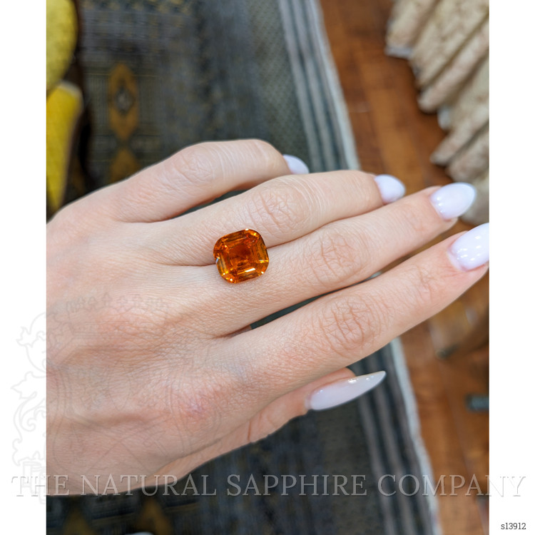 7.48 Ct. Orange Sapphire from Ceylon (Sri Lanka)