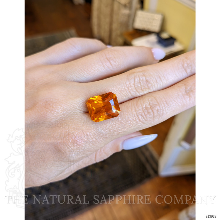 16.01 Ct. Orange Sapphire from Ceylon (Sri Lanka)