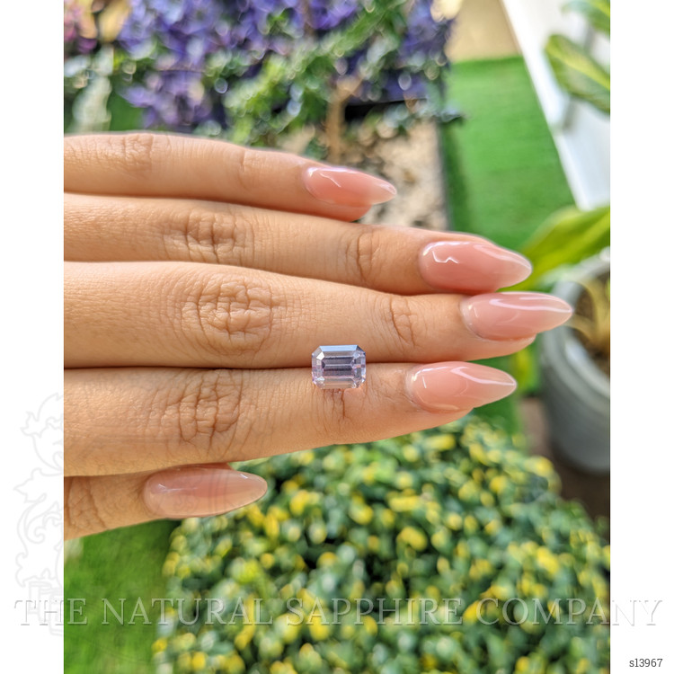 4.00 Ct. Purple Sapphire from Ceylon (Sri Lanka)