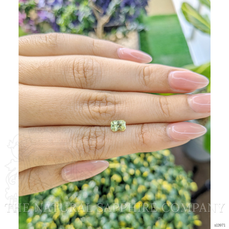 0.97 Ct. Green Sapphire from Ceylon (Sri Lanka)