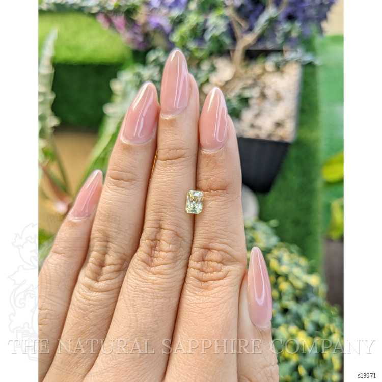 0.97 Ct. Green Sapphire from Ceylon (Sri Lanka)