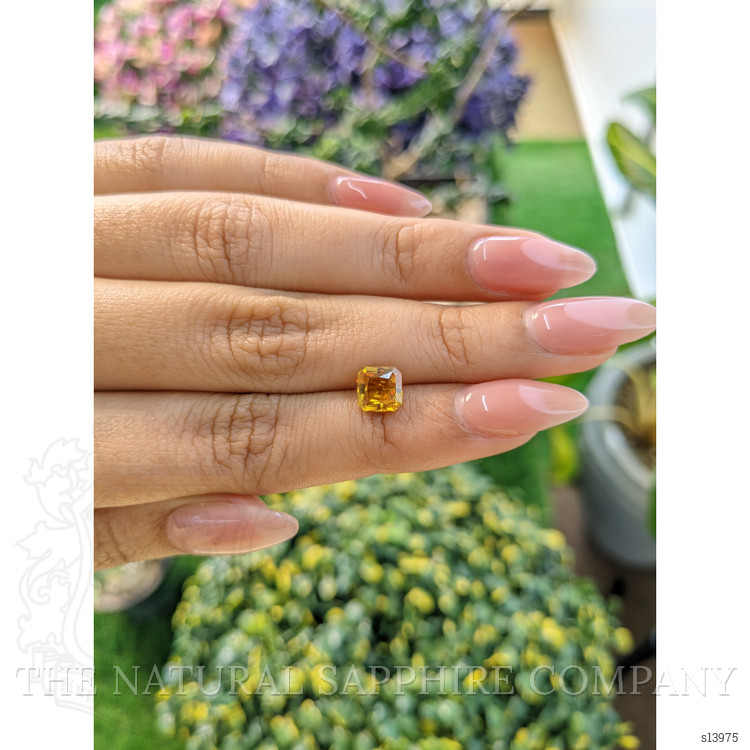 1.60 Ct. Yellowish Orange Sapphire from Ceylon (Sri Lanka)