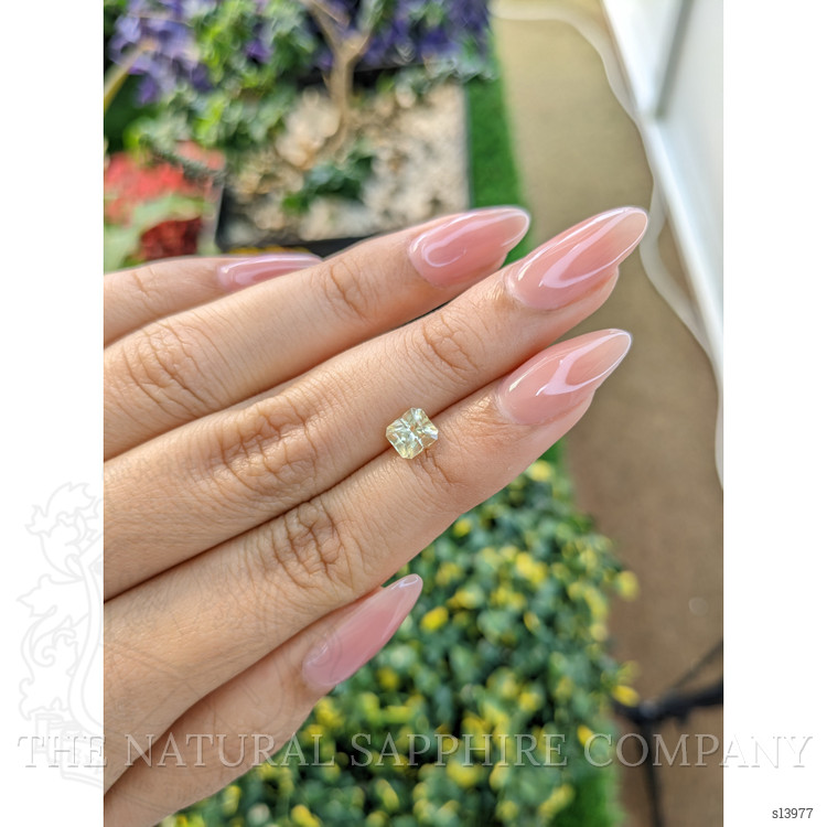 1.07 Ct. Yellow Sapphire from Ceylon (Sri Lanka)