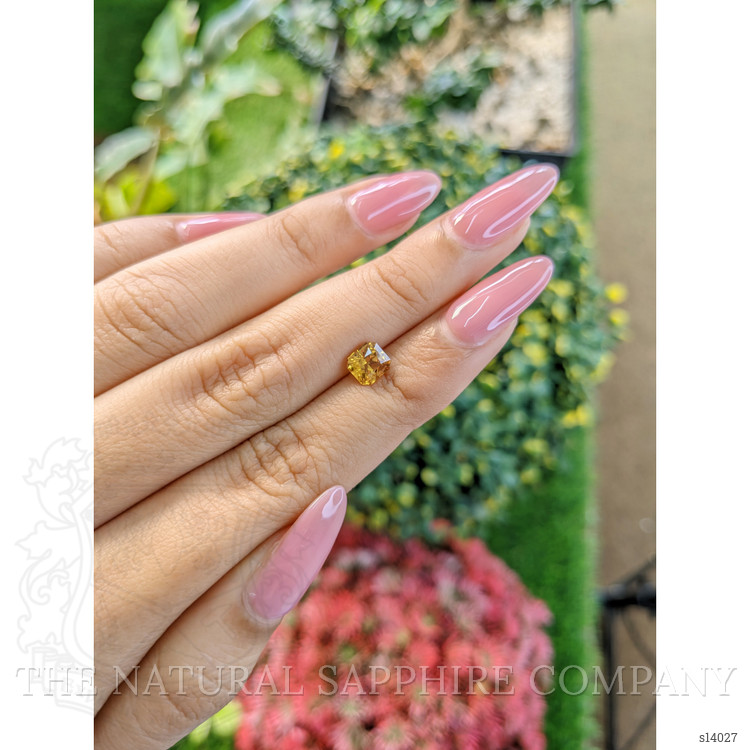 1.20 Ct. Yellowish Orange Sapphire from Ceylon (Sri Lanka)