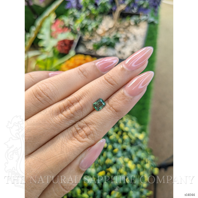 0.93 Ct. Green Sapphire from Ceylon (Sri Lanka)