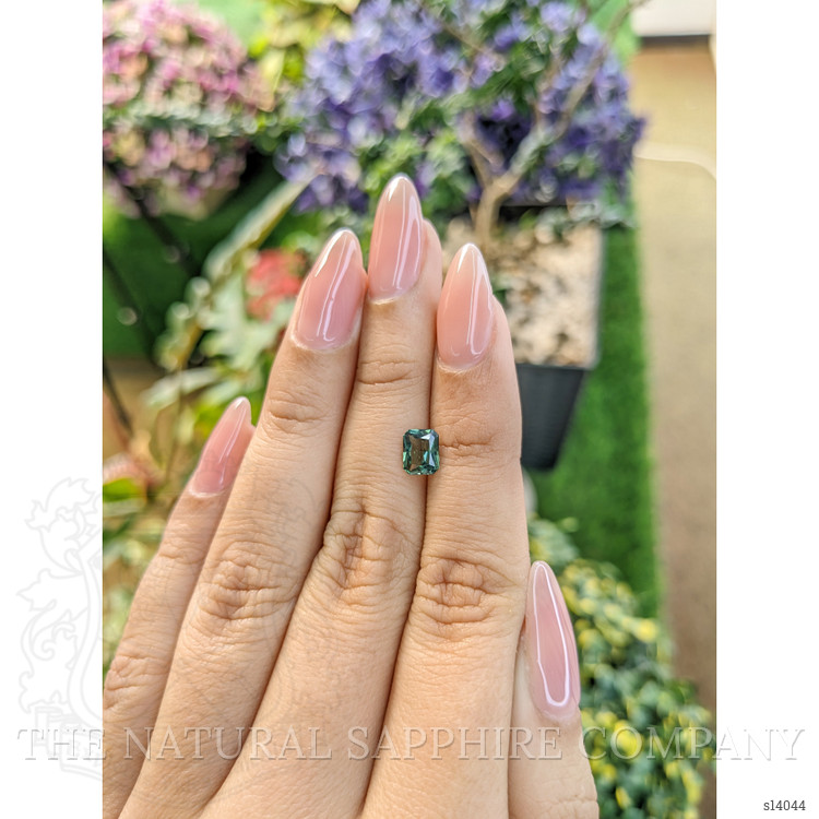 0.93 Ct. Green Sapphire from Ceylon (Sri Lanka)