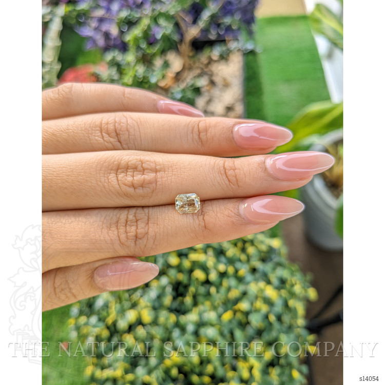 1.18 Ct. Yellow Sapphire from Ceylon (Sri Lanka)