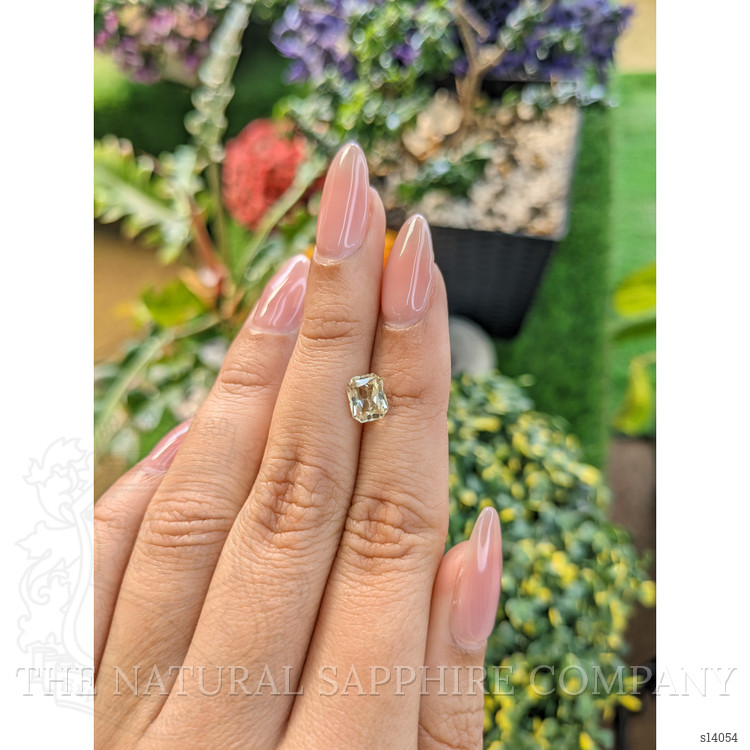 1.18 Ct. Yellow Sapphire from Ceylon (Sri Lanka)