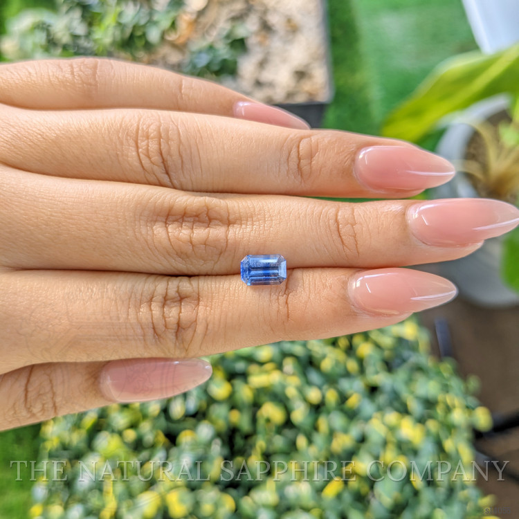 2.19 Ct. Bi Color Sapphire from Ceylon (Sri Lanka)