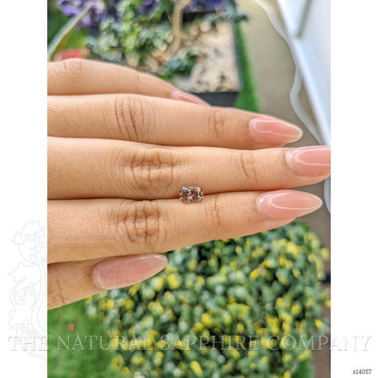 0.82 Ct. Pinkish Brown Sapphire from Ceylon (Sri Lanka)