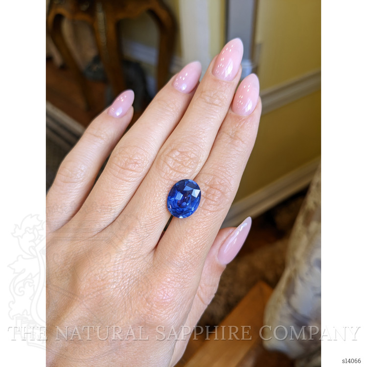 7.51 Ct. Blue Sapphire from Ceylon (Sri Lanka)