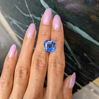 9.28 Ct. Blue Sapphire from Ceylon (Sri Lanka) Life Style