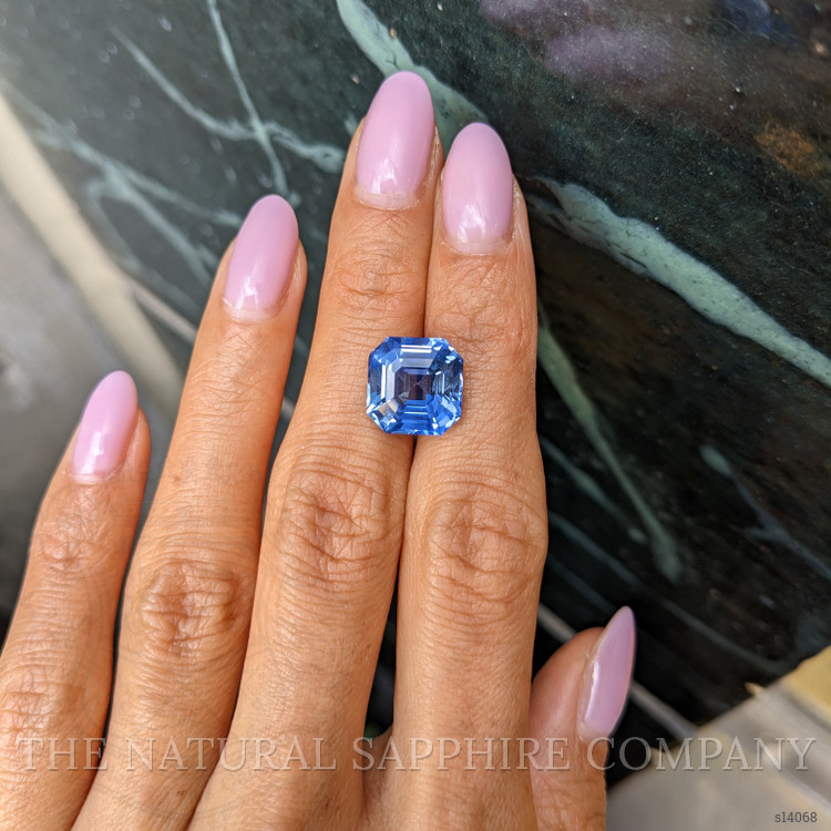 9.28 Ct. Blue Sapphire from Ceylon (Sri Lanka)