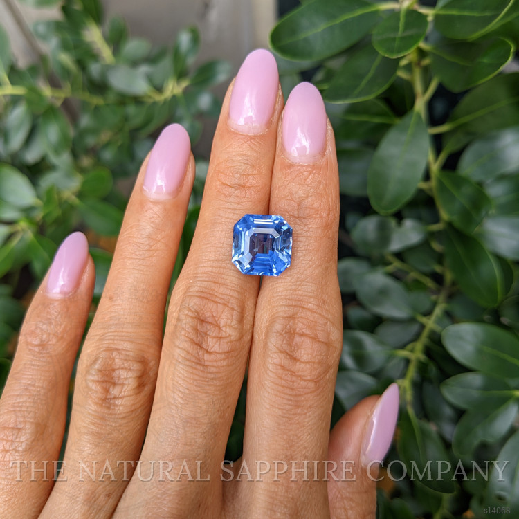 9.28 Ct. Blue Sapphire from Ceylon (Sri Lanka)