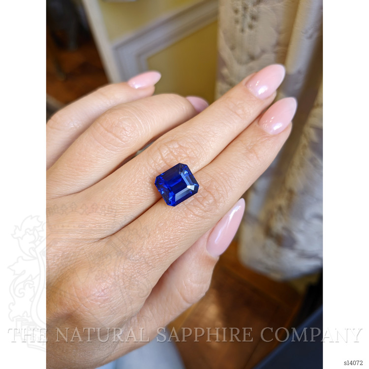 7.57 Ct. Blue Sapphire from Ceylon (Sri Lanka)