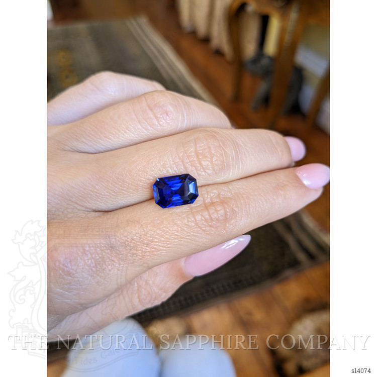 4.02 Ct. Blue Sapphire from Ceylon (Sri Lanka)