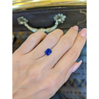 1.65 Ct. Blue Sapphire from Ceylon (Sri Lanka) Life Style
