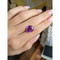 7.13 Ct. Sapphire from Madagascar Life Style
