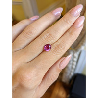 2.04 Ct. Purplish Pink Sapphire from Ceylon (Sri Lanka) Life Style