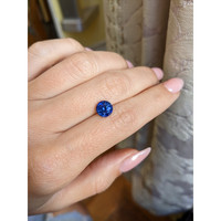 2.25 Ct. Blue Sapphire from Ceylon (Sri Lanka) Life Style