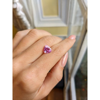 3.25 Ct. Pink Sapphire from Ceylon (Sri Lanka) Life Style
