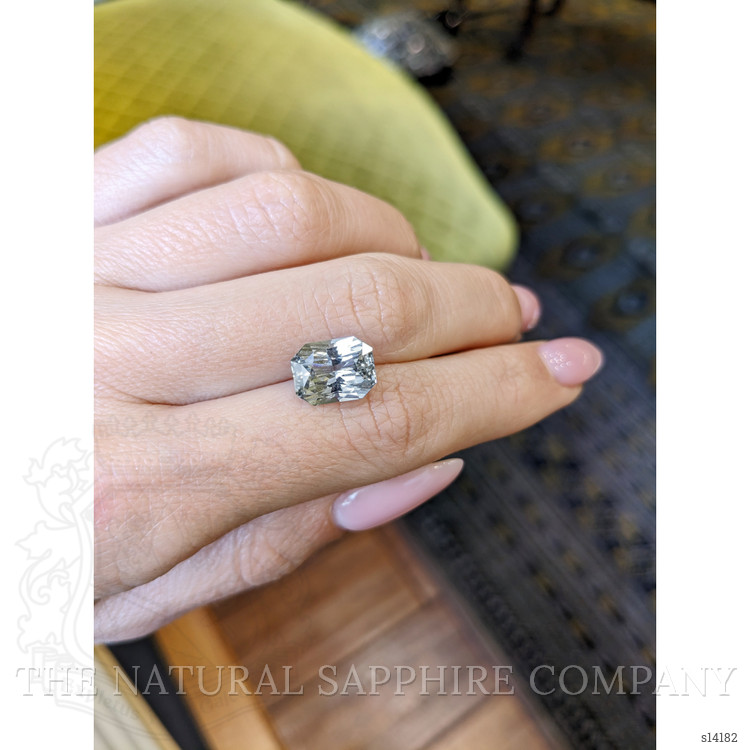 4.55 Ct. Greenish Blue Sapphire from Ceylon (Sri Lanka)