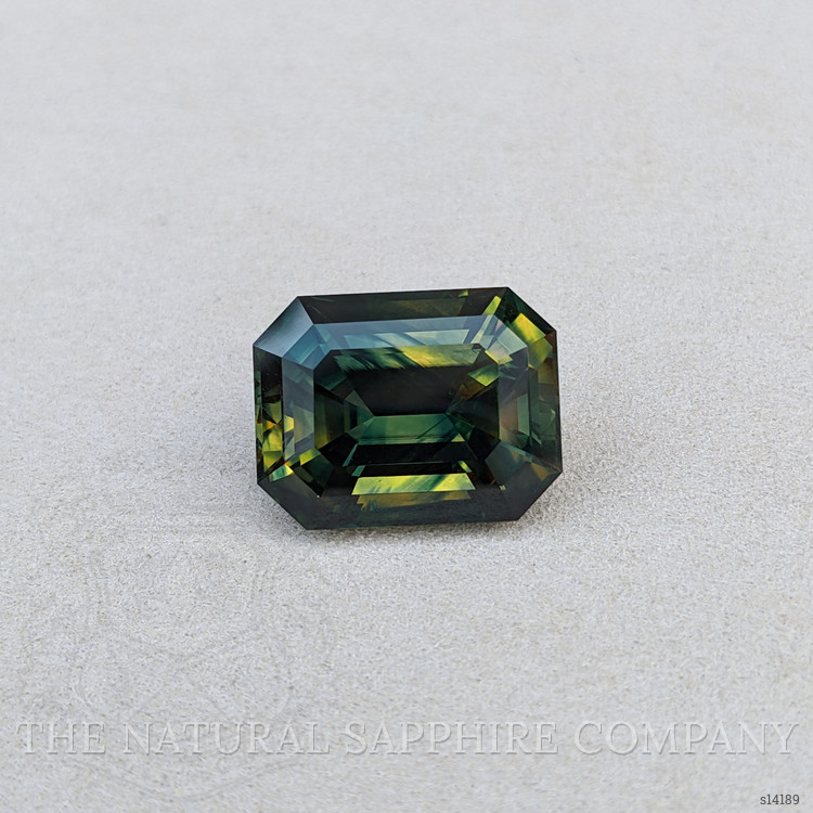 51.30 Ct. Bi Color Sapphire from Ceylon (Sri Lanka)