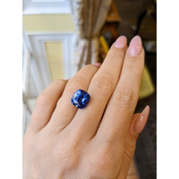 6.16 Ct. Blue Sapphire from Ceylon (Sri Lanka) Life Style