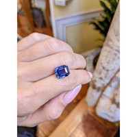 6.12 Ct. Blue Sapphire from Ceylon (Sri Lanka) Life Style